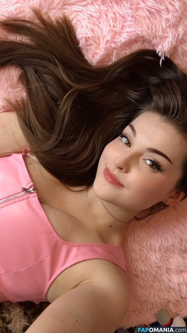 auroraiskira / kingauratv Обнажённый OnlyFans  Утёкшее фото #2