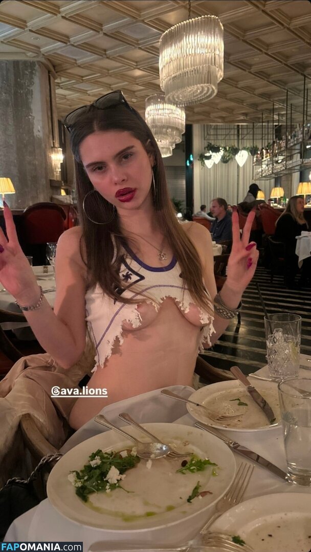ava.lions / manictrapqueen Обнажённый OnlyFans  Утёкшее фото #1