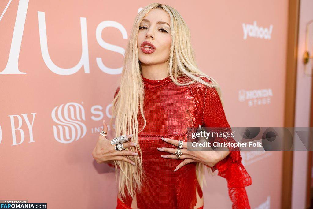 Ava Max / avamax / https: / plharleyquinn Обнажённый OnlyFans  Утёкшее фото #934