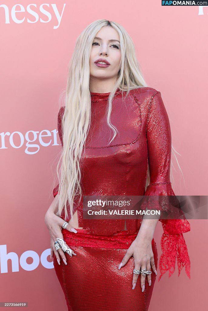 Ava Max / avamax / https: / plharleyquinn Обнажённый OnlyFans  Утёкшее фото #936
