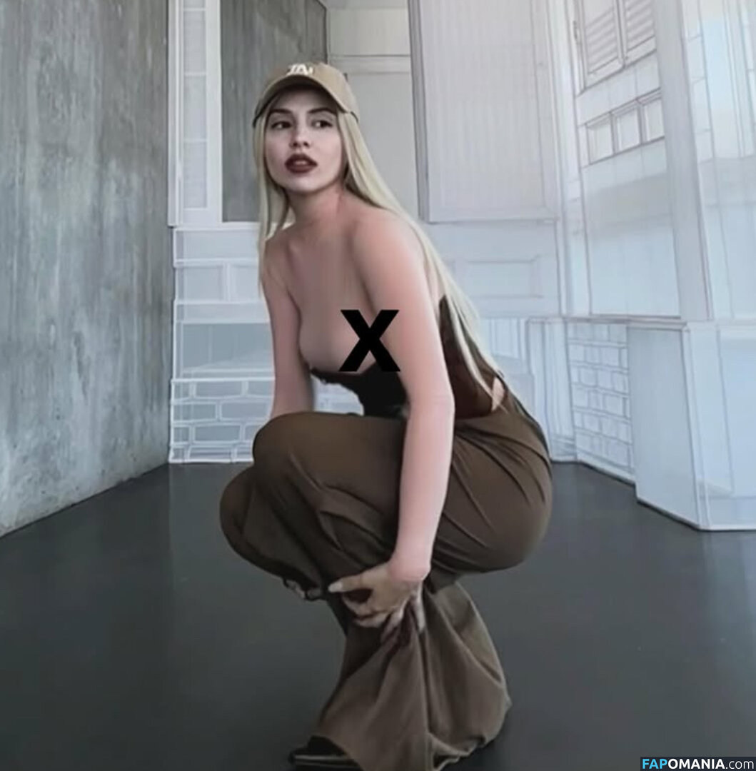 Ava Max / avamax / https: / plharleyquinn Обнажённый OnlyFans  Утёкшее фото #953
