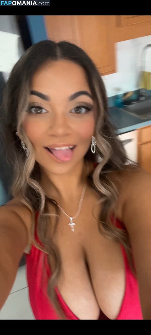 Ava.schillaci / avaschillaci Обнажённый OnlyFans  Утёкшее фото #11