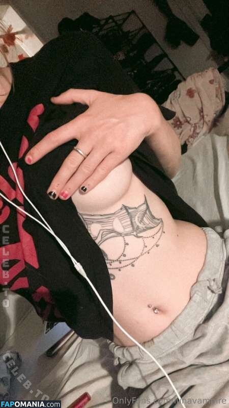 AwesomeTeaCat / lunavampire / rawritsluna Обнажённый OnlyFans  Утёкшее фото #14