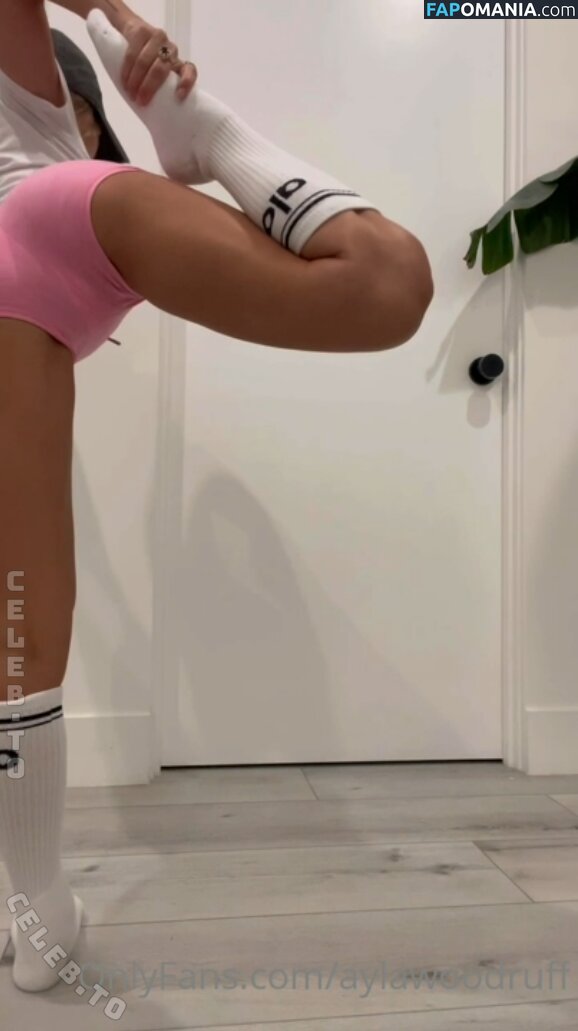 Ayla Woodruff / ayla_woodruff / aylawoodruff Обнажённый OnlyFans  Утёкшее фото #15