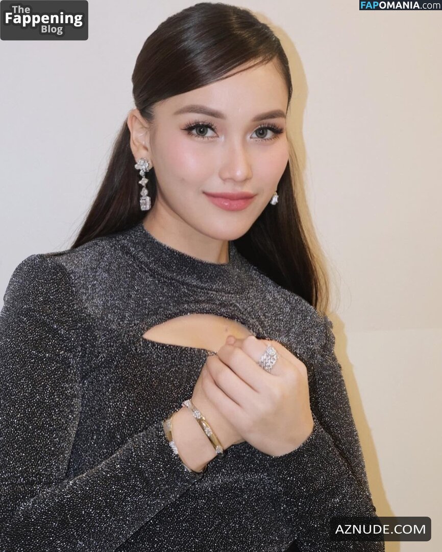 Ayu Tingting Обнажённый OnlyFans  Утёкшее фото #2