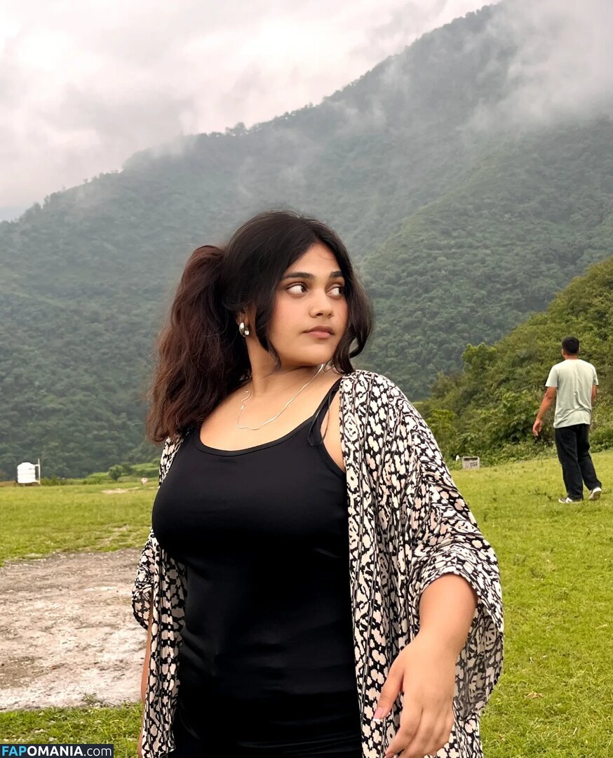 ayushi bhardwaj / ayushi_bhardwajj Обнажённый OnlyFans  Утёкшее фото #9