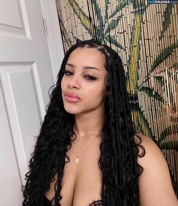 Azlia Williams / azlia.williams / real_aliciawilliams Обнажённый OnlyFans  Утёкшее фото #1