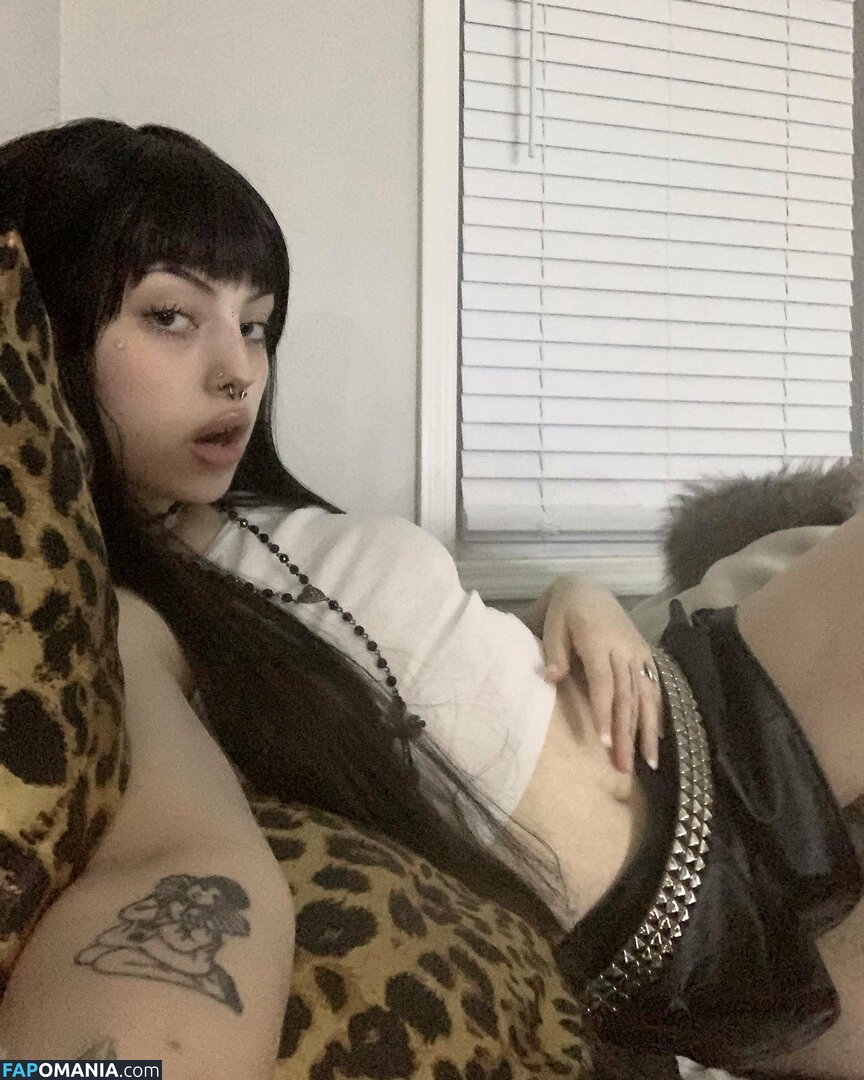 64il0ut / b4i1e3 / b4il3e Обнажённый OnlyFans  Утёкшее фото #12