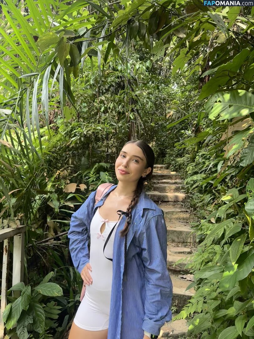 babii_luna Обнажённый OnlyFans  Утёкшее фото #9