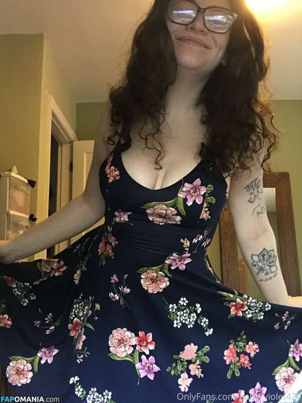 420baby_violet / BABY VIOLET / baby_violet420 / https: Обнажённый OnlyFans  Утёкшее фото #8