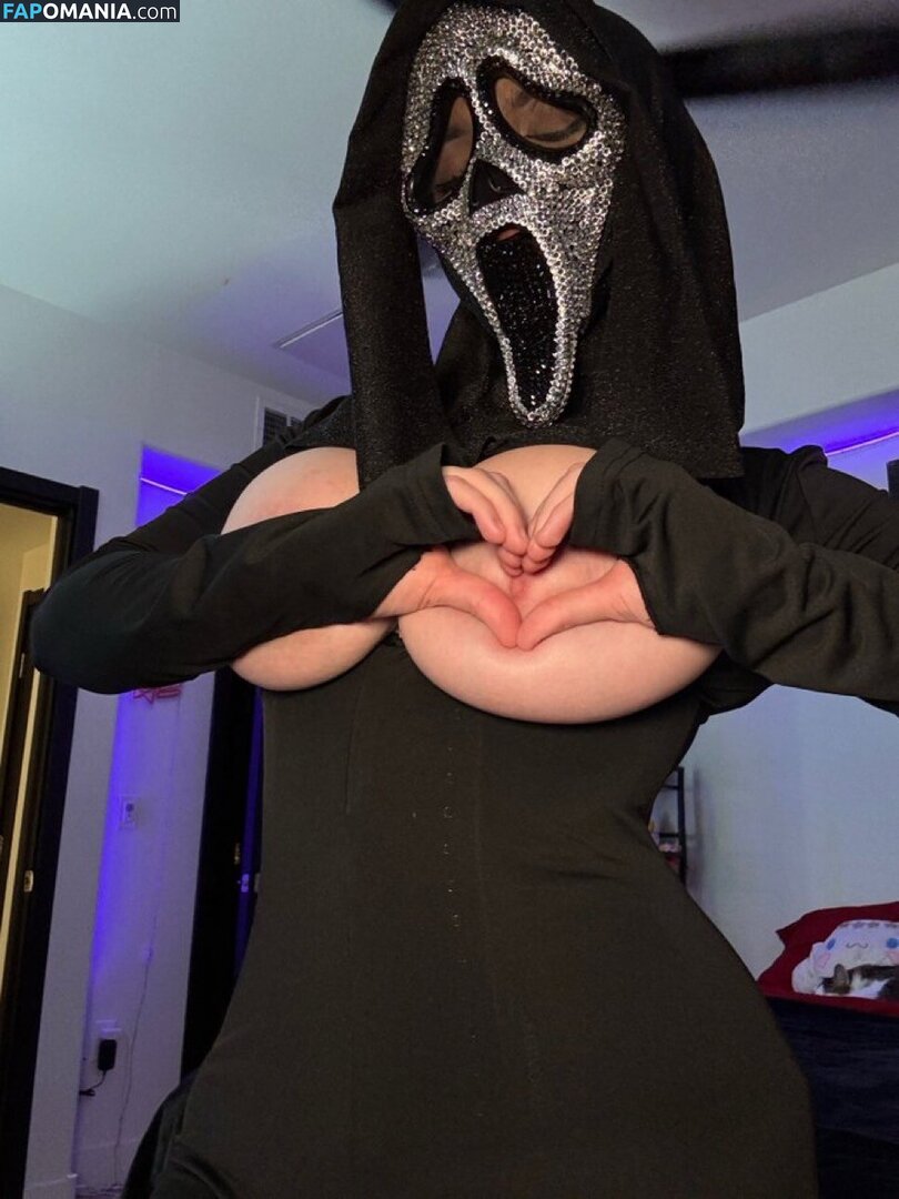 BabyLaur / alinavioletx / laurbunni / onlyalinaviolet Обнажённый OnlyFans  Утёкшее фото #19