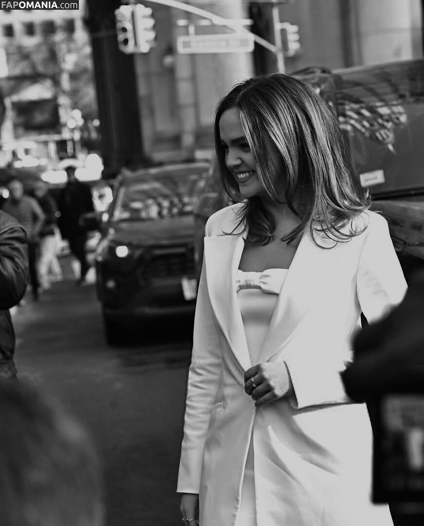 Bailee Madison / baileemadison / bailey_madis0n Обнажённый OnlyFans  Утёкшее фото #15