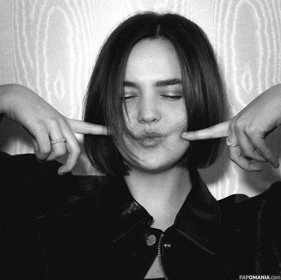 Bailee Madison / baileemadison / bailey_madis0n Обнажённый OnlyFans  Утёкшее фото #30