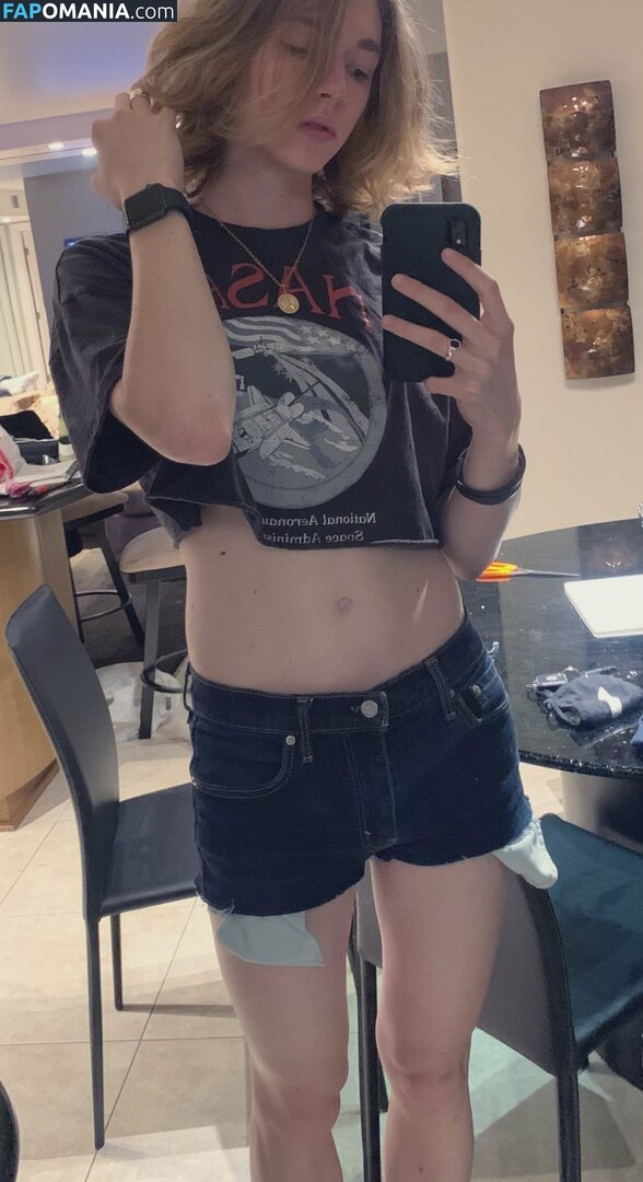 Bailey / Kweenbailey23 / Newposter2 / bombshellbailey / postliticalbling Обнажённый OnlyFans  Утёкшее фото #22