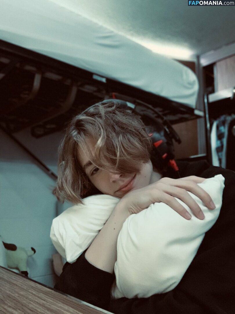 Bailey / Kweenbailey23 / Newposter2 / bombshellbailey / postliticalbling Обнажённый OnlyFans  Утёкшее фото #65