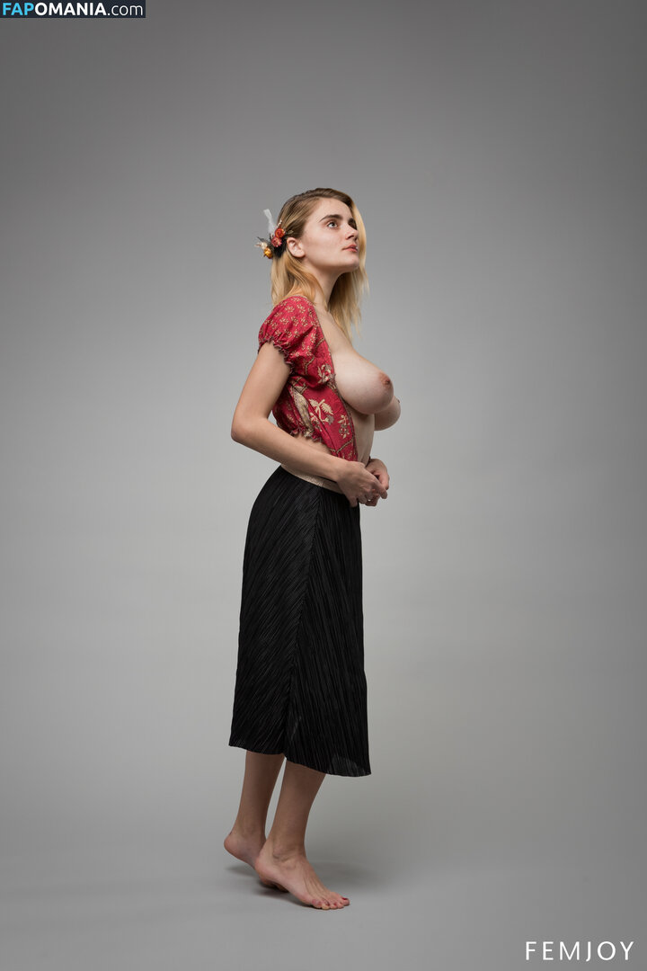 Bambi / Maria Țipordei / MariaTipordei / bamby_m / maria.tipordei Обнажённый OnlyFans  Утёкшее фото #157