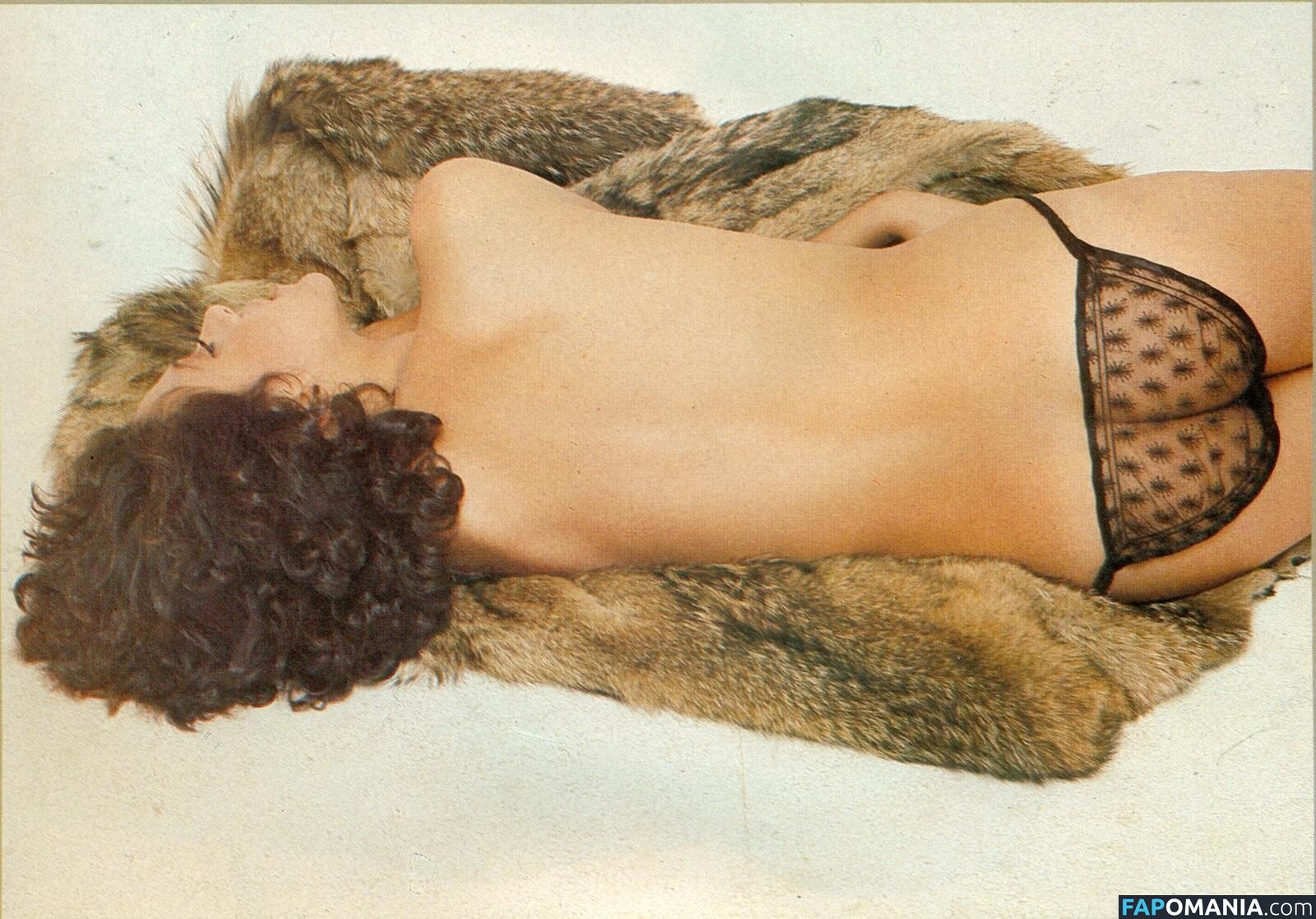 Barbara D Urso Обнажённый OnlyFans  Утёкшее фото #8