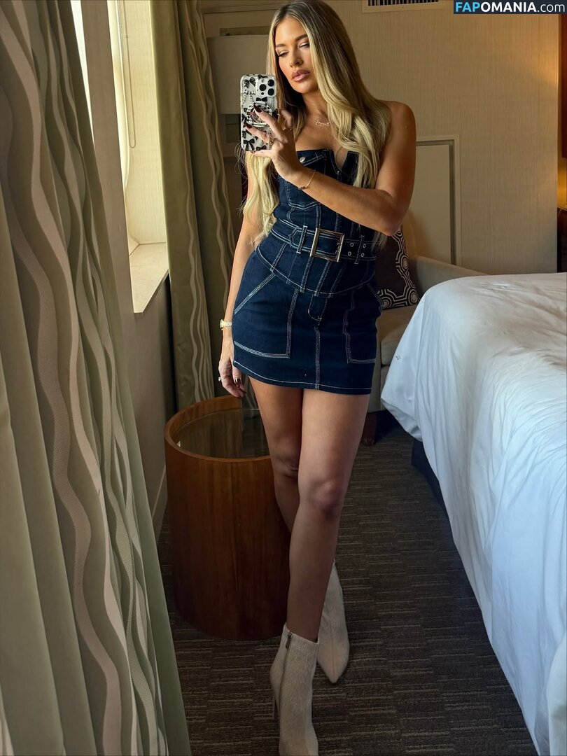 Barbie Blank / Kelly Kelly / thebarbieblank Обнажённый OnlyFans  Утёкшее фото #7