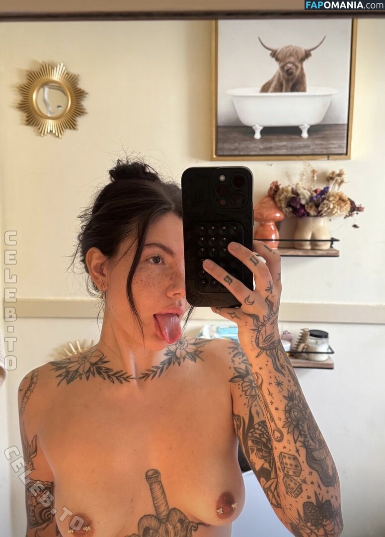 Baristawithtats / _lovinsaraaa_ / https: / lovinsaraaa_ Обнажённый OnlyFans  Утёкшее фото #9