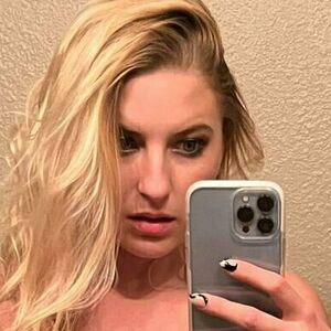 baylie_nicolexo