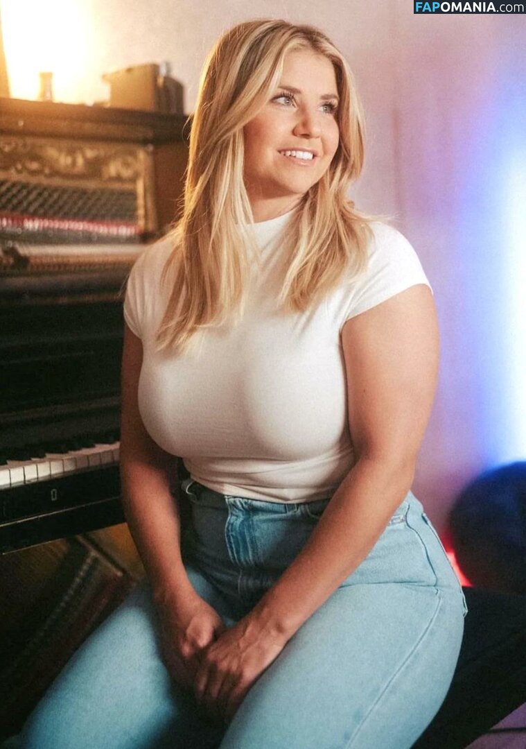 Beatrice Egli / beatrice_egli_offiziell Обнажённый OnlyFans  Утёкшее фото #13