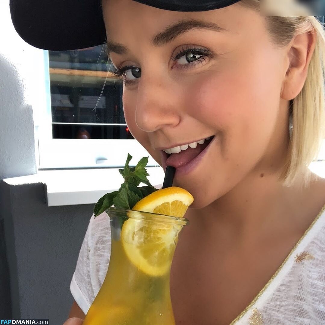 Beatrice Egli / beatrice_egli_offiziell Обнажённый OnlyFans  Утёкшее фото #130