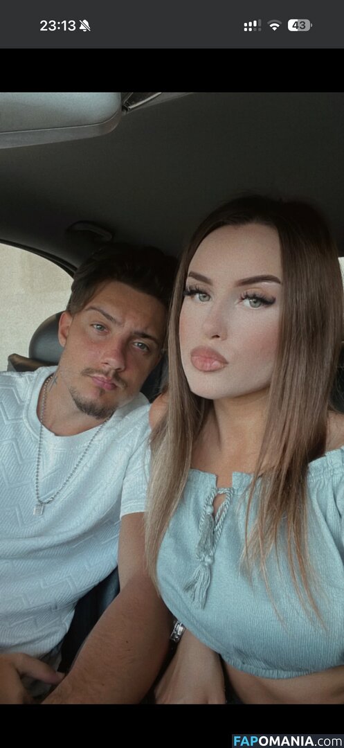 Beatrixxandliam Обнажённый OnlyFans  Утёкшее фото #3