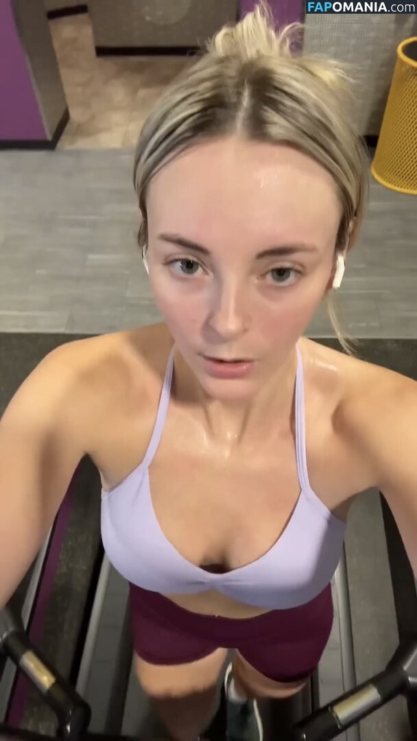 Beez ASMR / asmrmaddy / beezasmr / brynneharder Обнажённый OnlyFans  Утёкшее фото #1