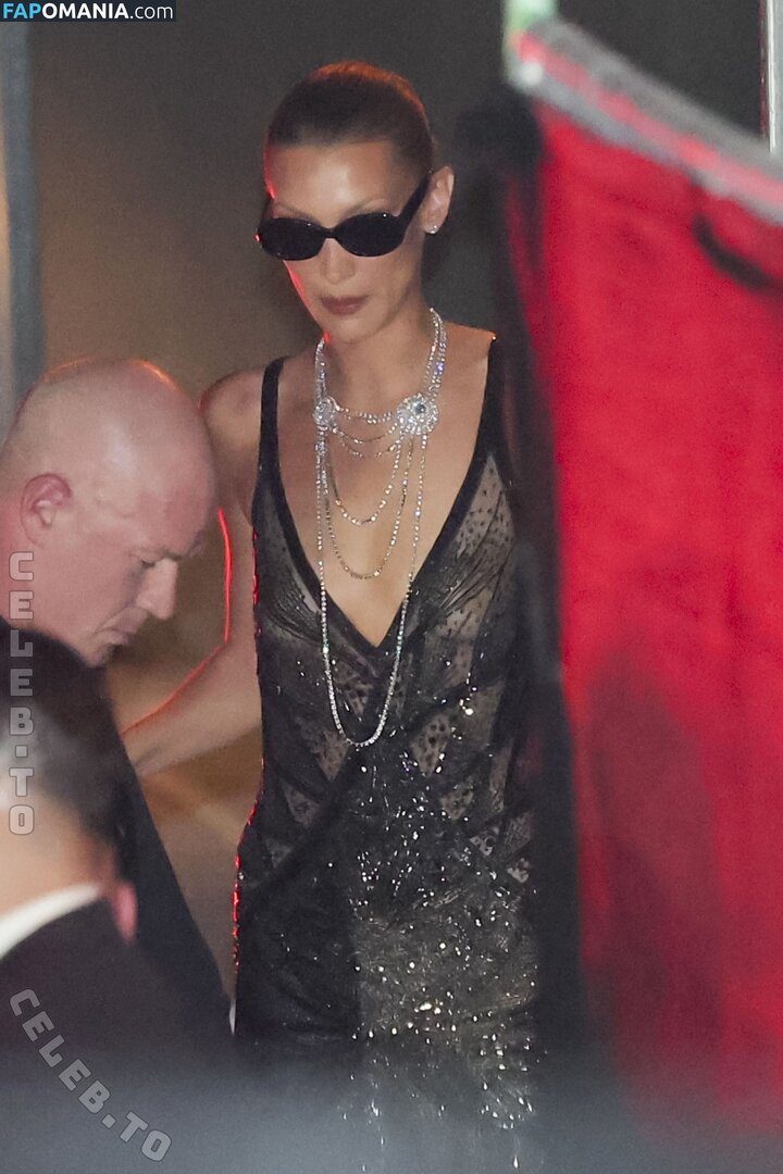 Bella Hadid / OfficialBellaHadid / bellahadid Обнажённый OnlyFans  Утёкшее фото #865