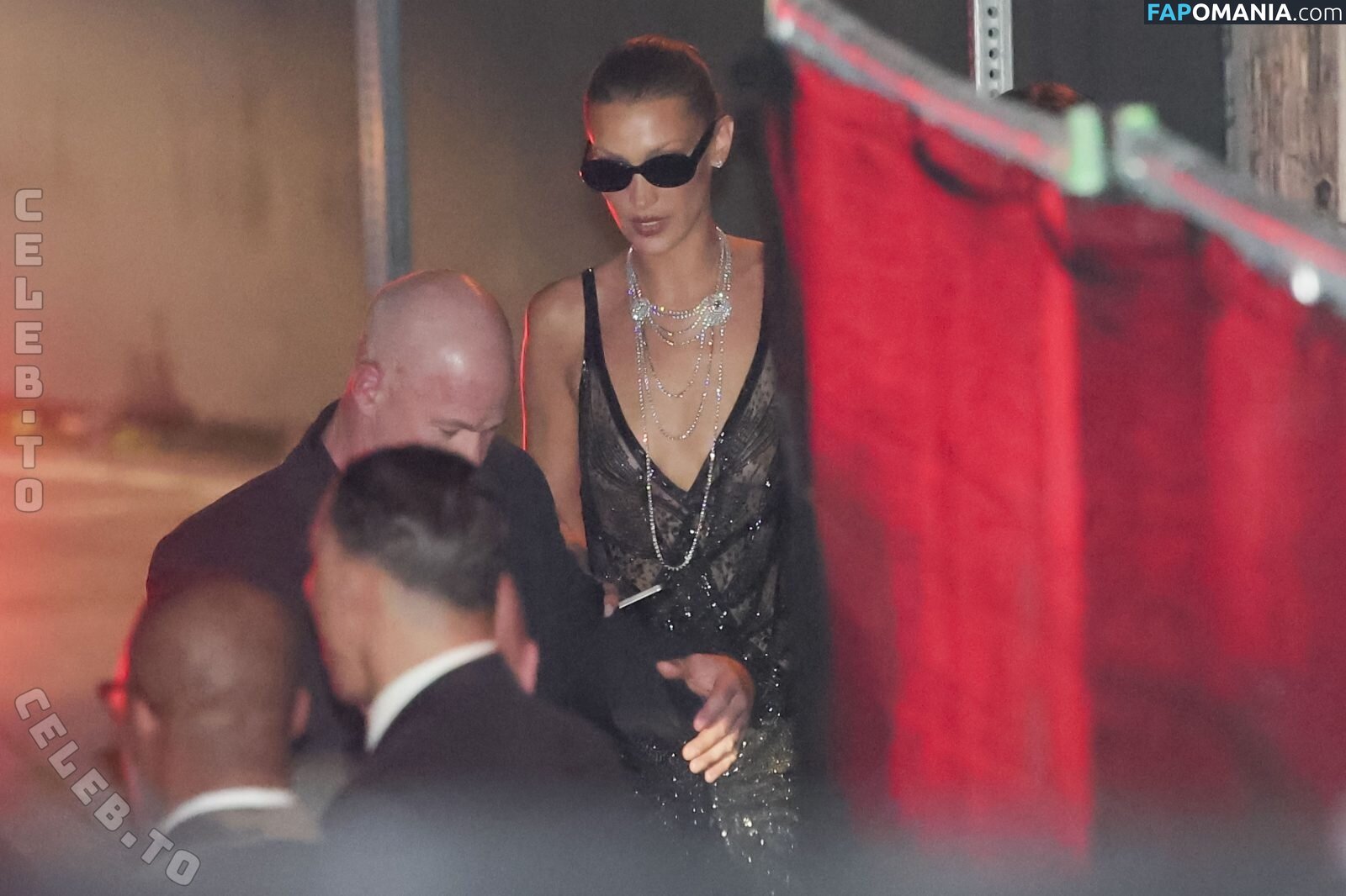 Bella Hadid / OfficialBellaHadid / bellahadid Обнажённый OnlyFans  Утёкшее фото #867