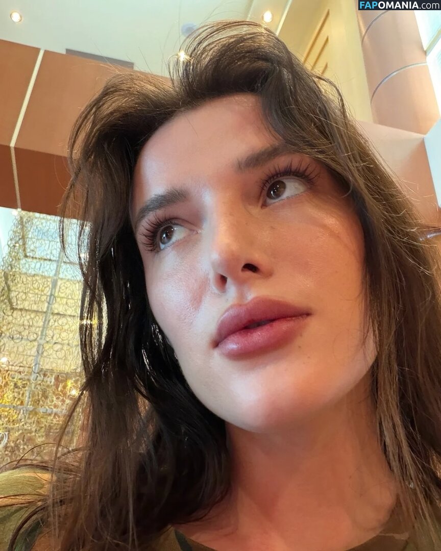 Bella Thorne / bellathorne Обнажённый OnlyFans  Утёкшее фото #4