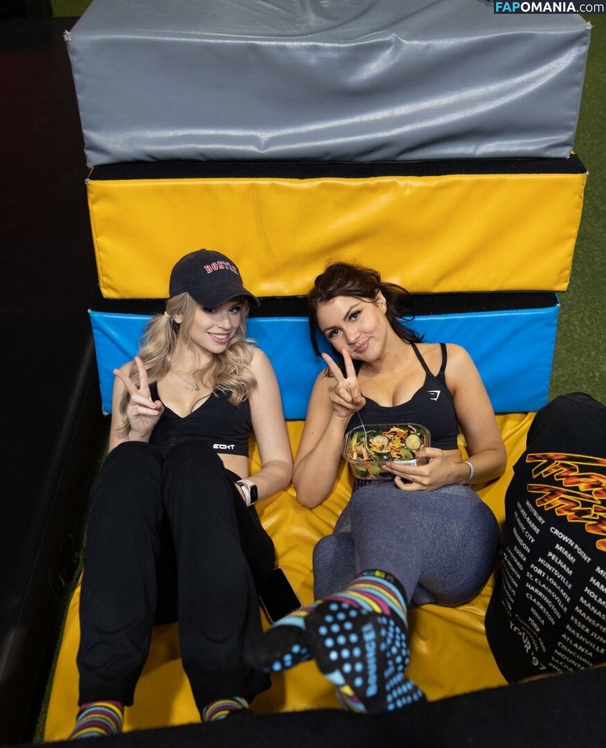 Berticuss / britnyellen / https: Обнажённый OnlyFans  Утёкшее фото #40