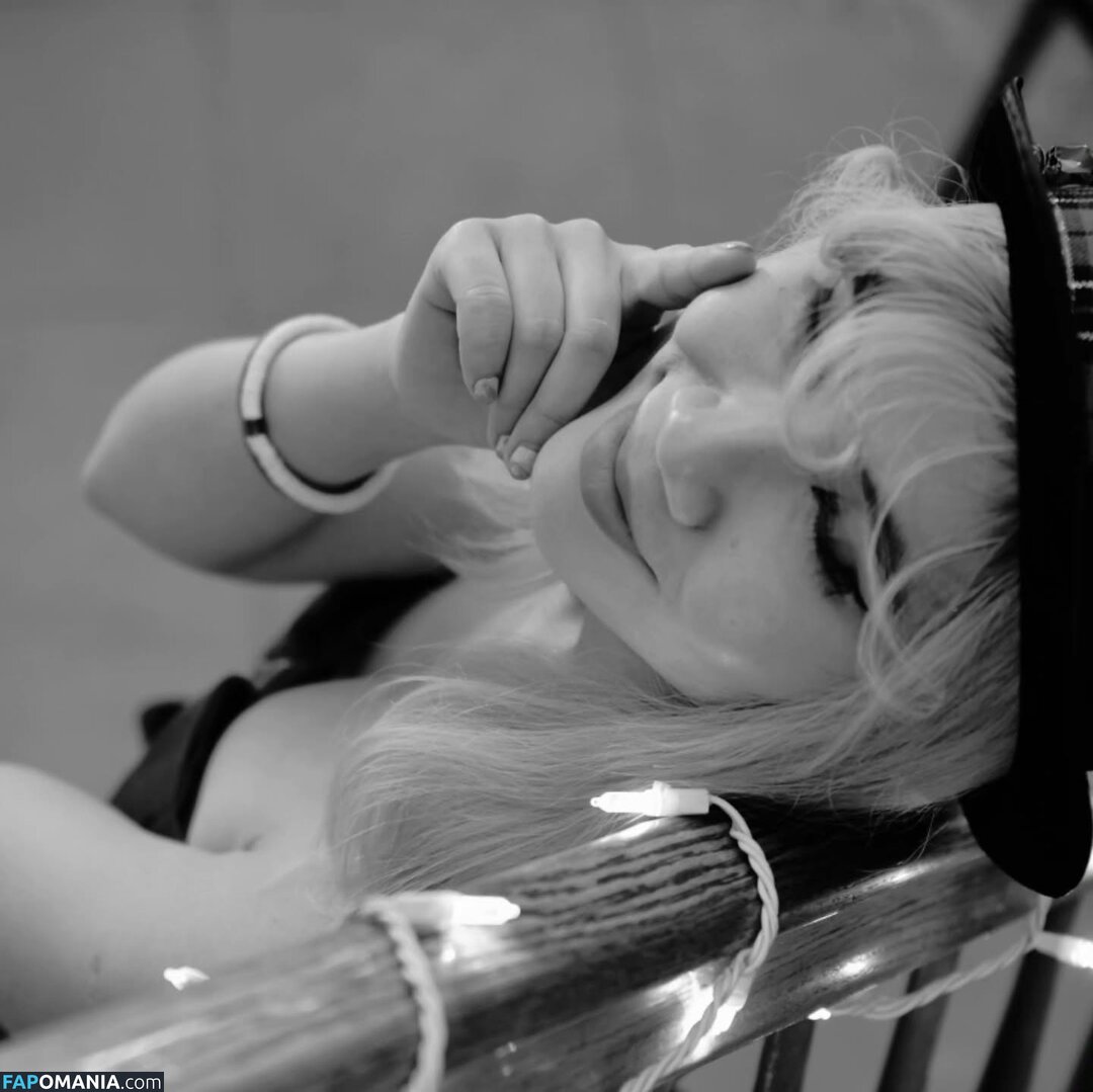 Aquentine / Bessy Q / Final Girlz / Justa Queen / Quynh Văn / _bessy.q_ Обнажённый OnlyFans  Утёкшее фото #7