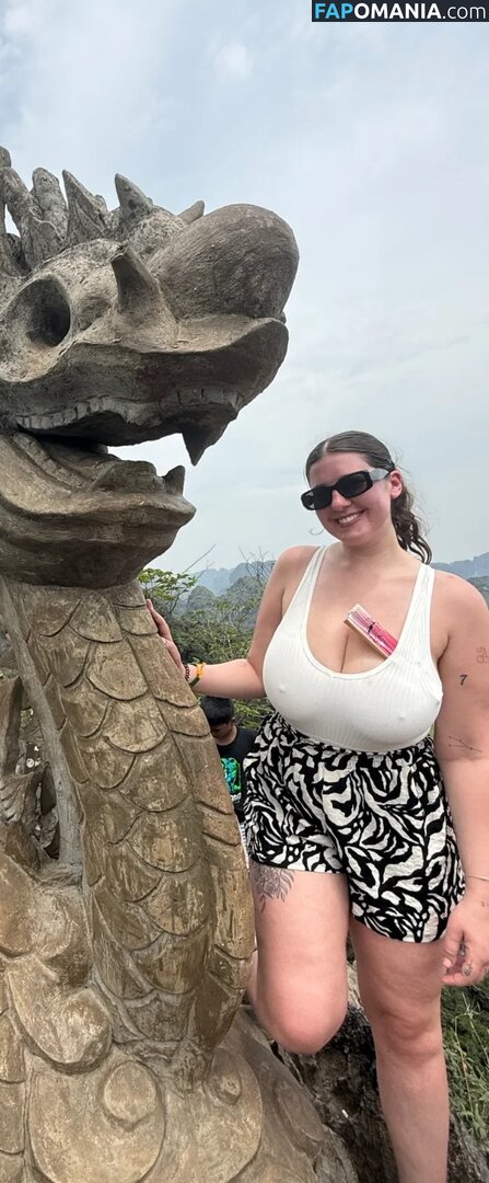 Bethan Chislett / beefchizle / https: Обнажённый OnlyFans  Утёкшее фото #9