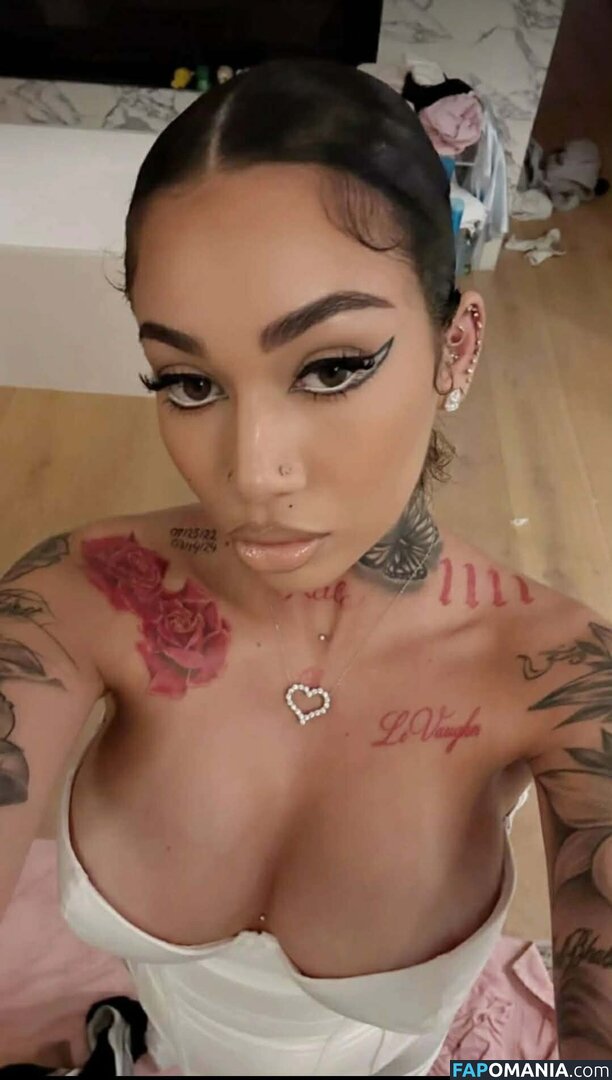 Bhad Bhabie / Danielle Bregoli / bhadbhabie Обнажённый OnlyFans  Утёкшее фото #2