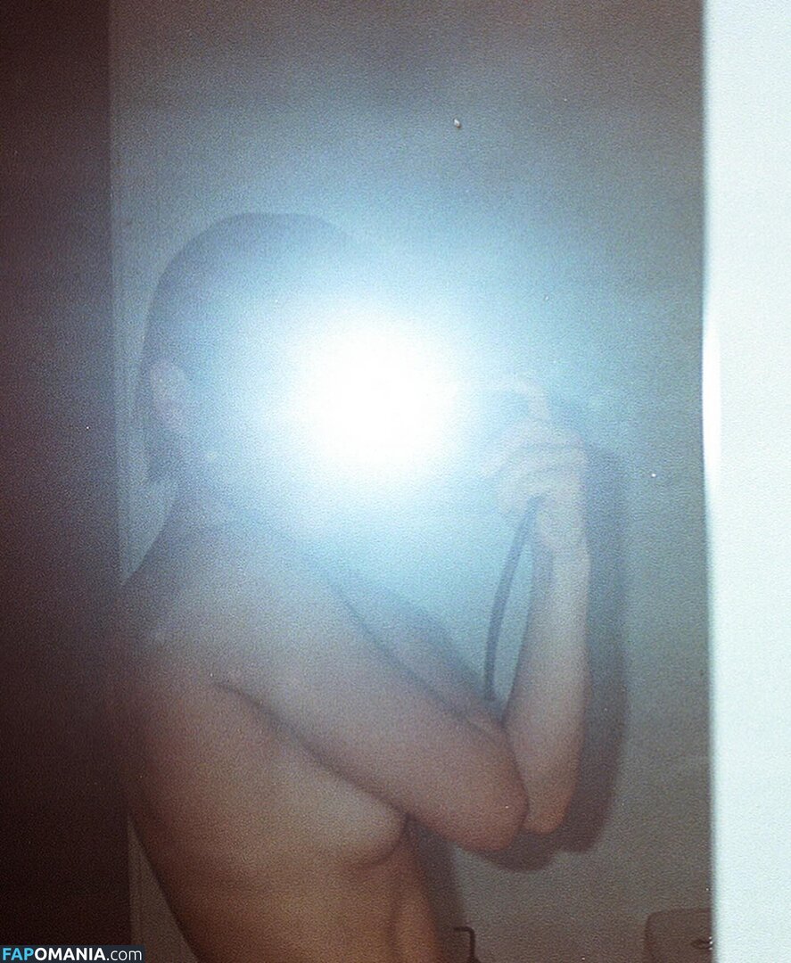 Bianca Comparato / biancacomparato Обнажённый OnlyFans  Утёкшее фото #1