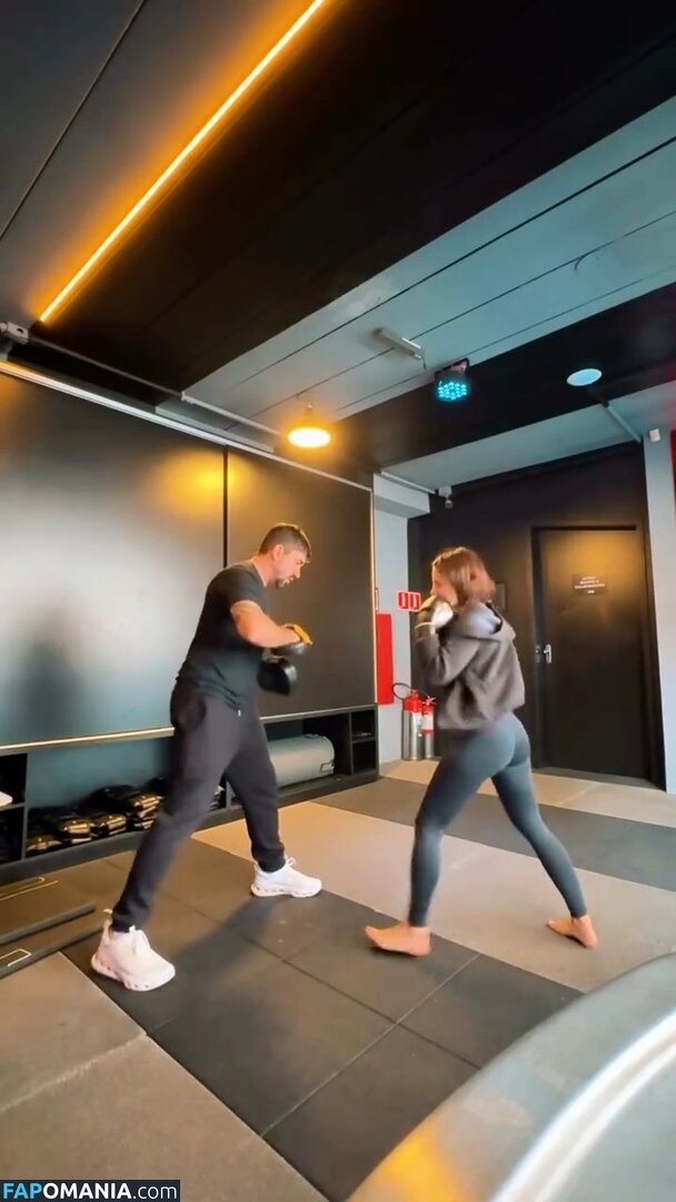 Bianca Comparato / biancacomparato Обнажённый OnlyFans  Утёкшее фото #8