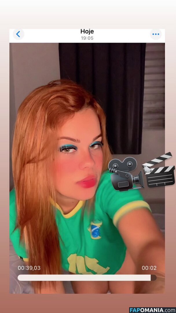 Bianca Ferreira / bia.aruiva Обнажённый OnlyFans  Утёкшее фото #2