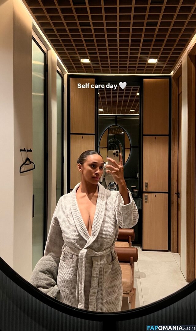 BigDD / Bigdiamondgirl, / Heyitsdiamondbaby / bigdiamondgirl Обнажённый OnlyFans  Утёкшее фото #4