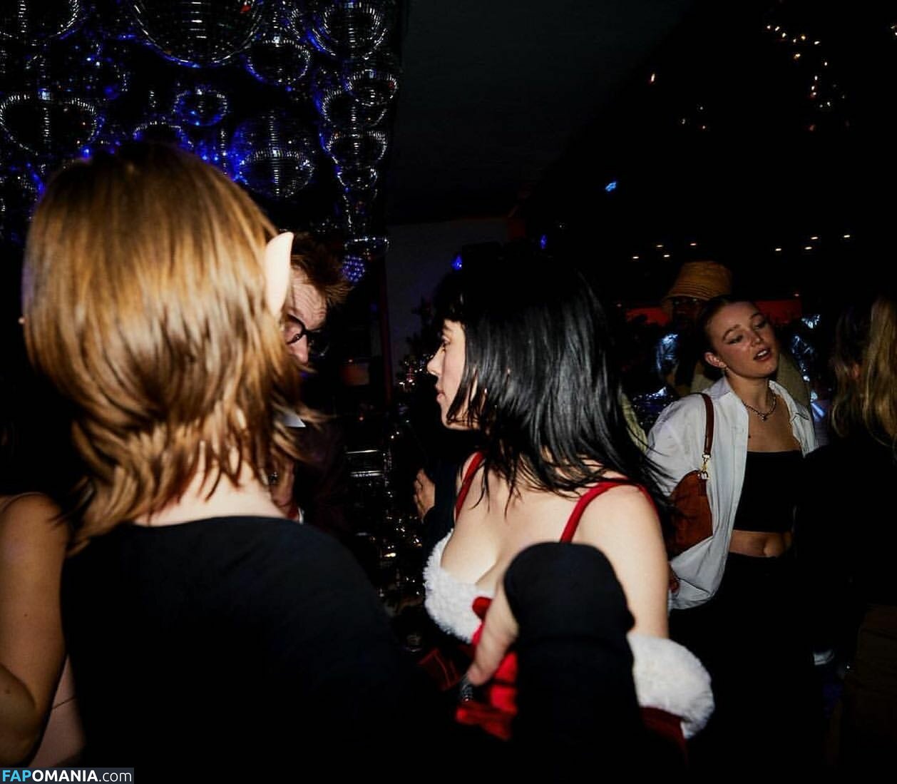 Billie Eilish / Fake / billeeilish / billieeilish Обнажённый OnlyFans  Утёкшее фото #278