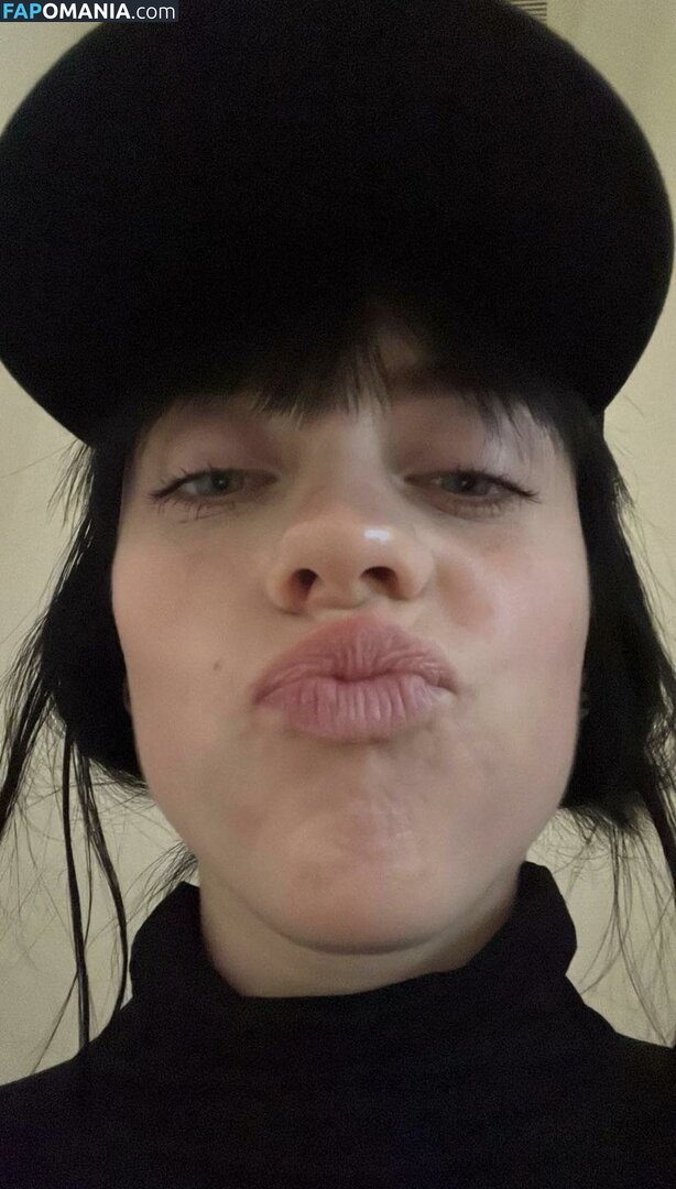 Billie Eilish / Fake / billeeilish / billieeilish Обнажённый OnlyFans  Утёкшее фото #314