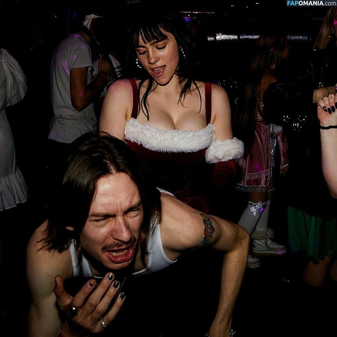 Billie Eilish / Fake / billeeilish / billieeilish Обнажённый OnlyFans  Утёкшее фото #637