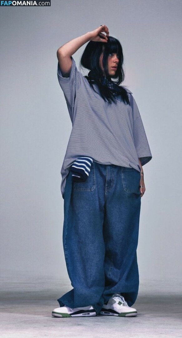 Billie Eilish / Fake / billeeilish / billieeilish Обнажённый OnlyFans  Утёкшее фото #698