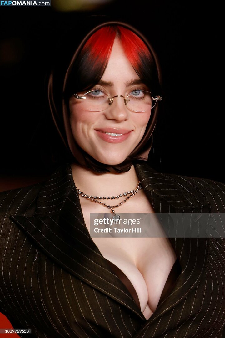 Billie Eilish / Fake / billeeilish / billieeilish Обнажённый OnlyFans  Утёкшее фото #926