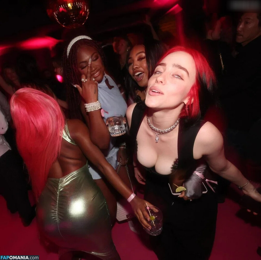 Billie Eilish / Fake / billeeilish / billieeilish Обнажённый OnlyFans  Утёкшее фото #1999