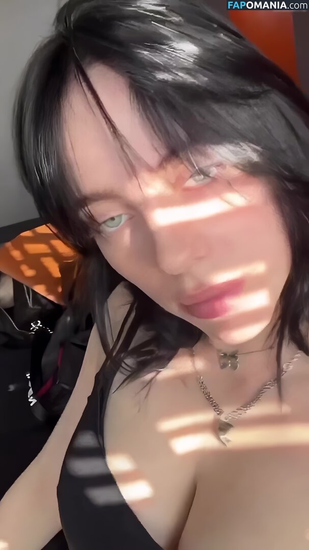 Billie Eilish / Fake / billeeilish / billieeilish Обнажённый OnlyFans  Утёкшее фото #2156