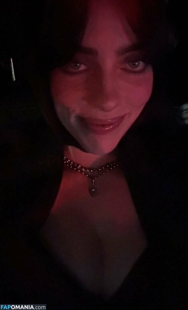 Billie Eilish / Fake / billeeilish / billieeilish Обнажённый OnlyFans  Утёкшее фото #2196