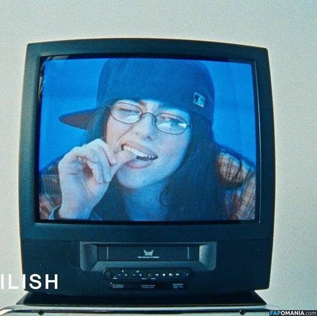 Billie Eilish / Fake / billeeilish / billieeilish Обнажённый OnlyFans  Утёкшее фото #2211