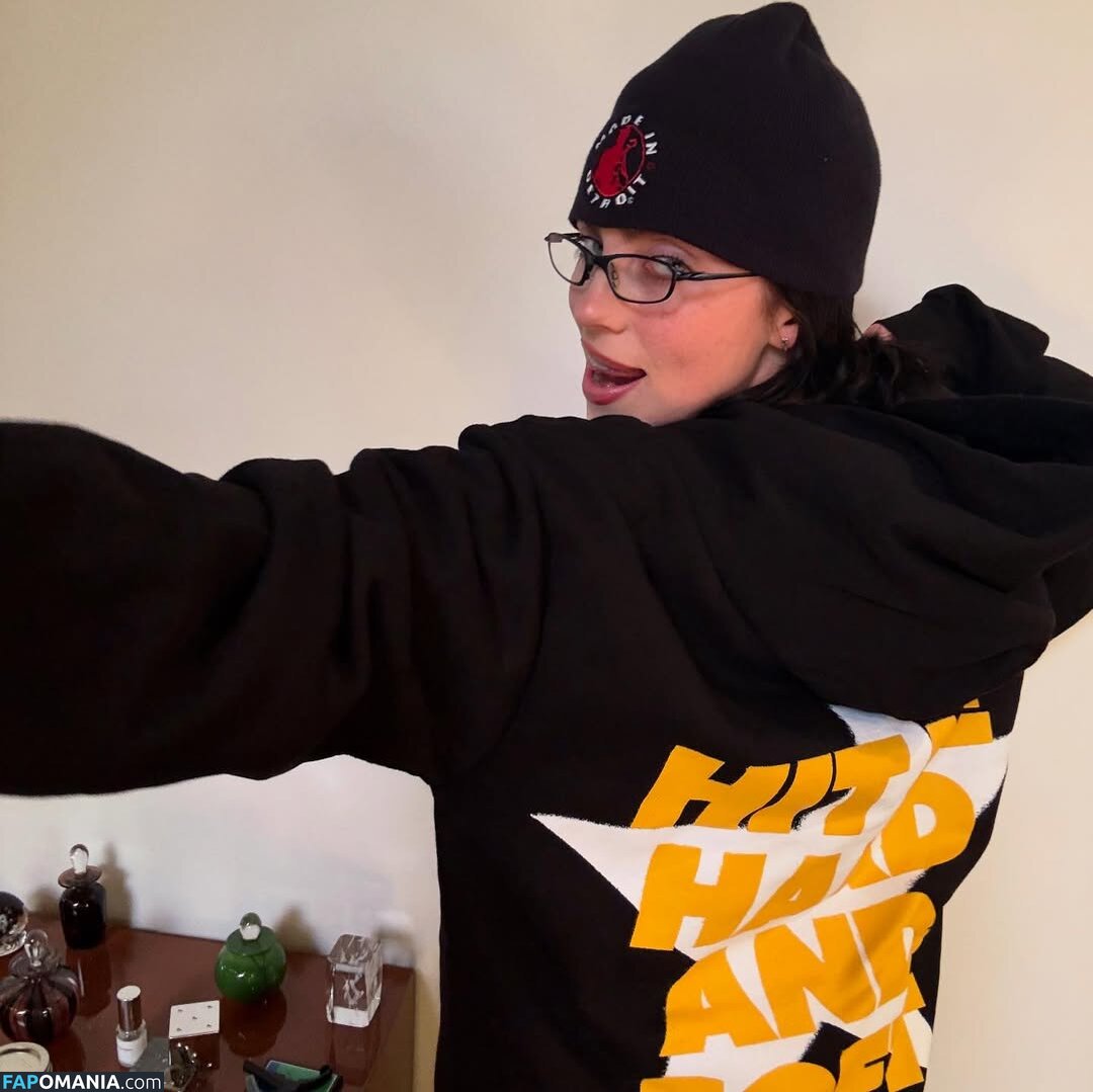 Billie Eilish / Fake / billeeilish / billieeilish Обнажённый OnlyFans  Утёкшее фото #2241