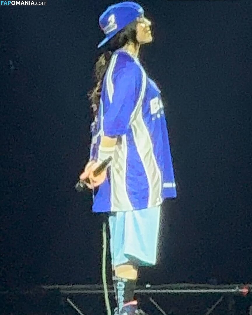 Billie Eilish / Fake / billeeilish / billieeilish Обнажённый OnlyFans  Утёкшее фото #2252